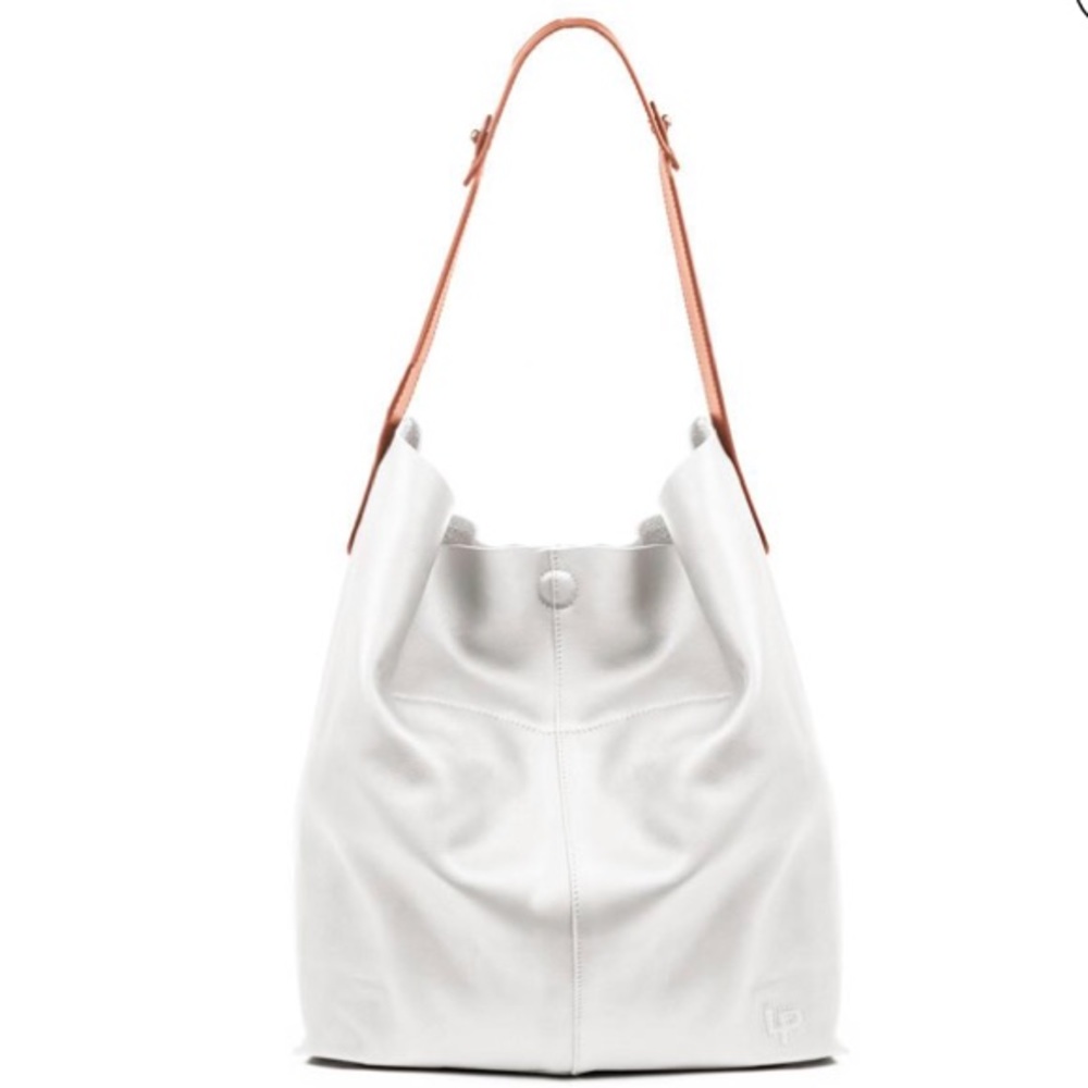 Linea Pelle Hunter Studded Hobo in Bone